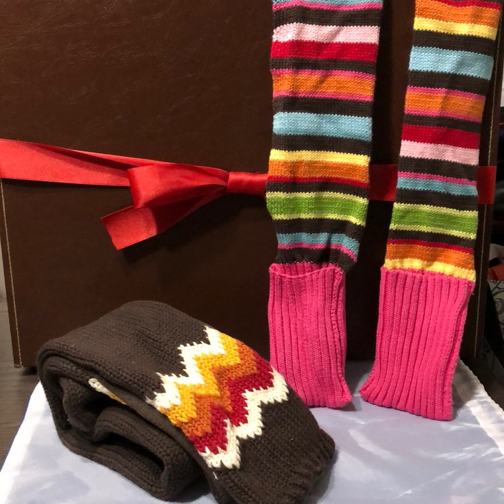 Gymboree - children - winter scarfs.